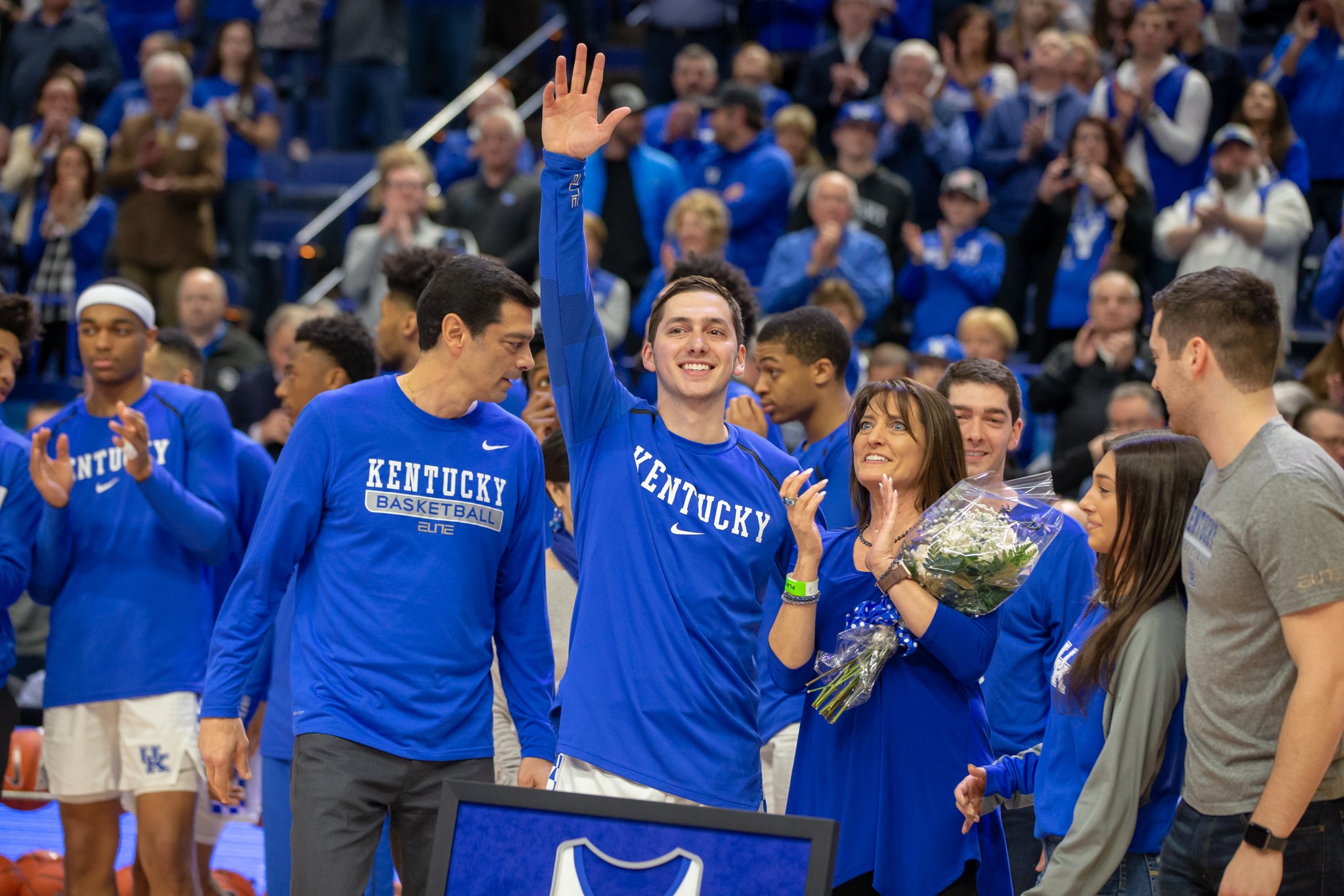 Kentucky Moves Past Duke In New AP Top 25