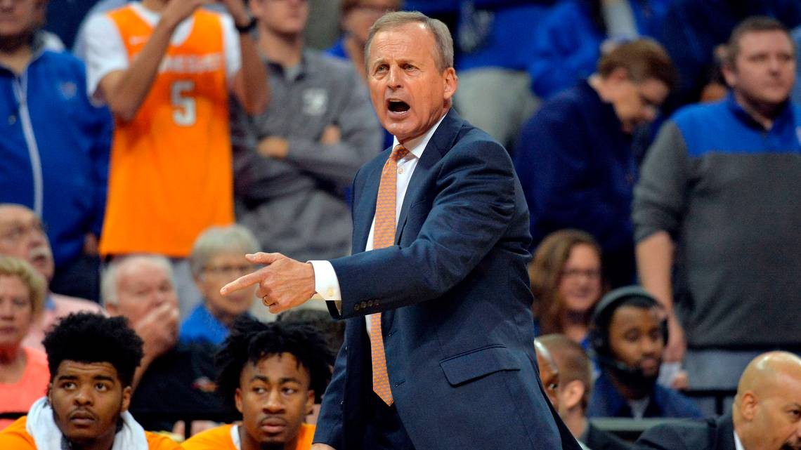 Is Rick Barnes leaving Tennessee to rebuild UCLA basketball?