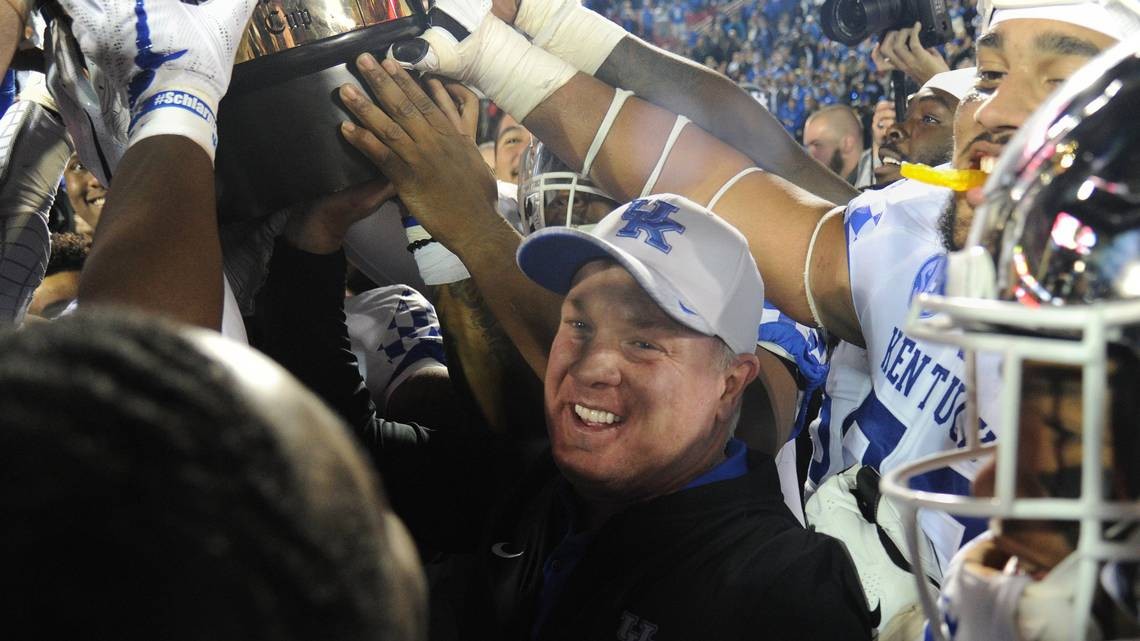 New Year’s Day bowl games are still special. That’s where Kentucky is going.