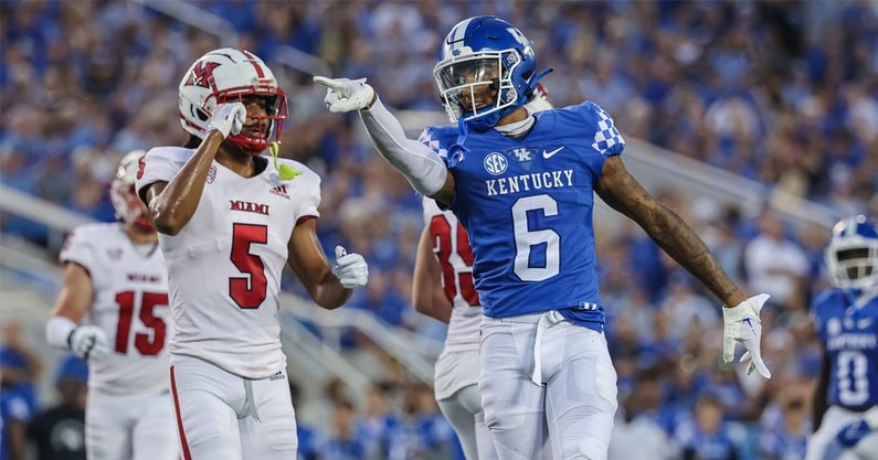 Kentucky Wildcats football: Big expectations for new QB Devin Leary