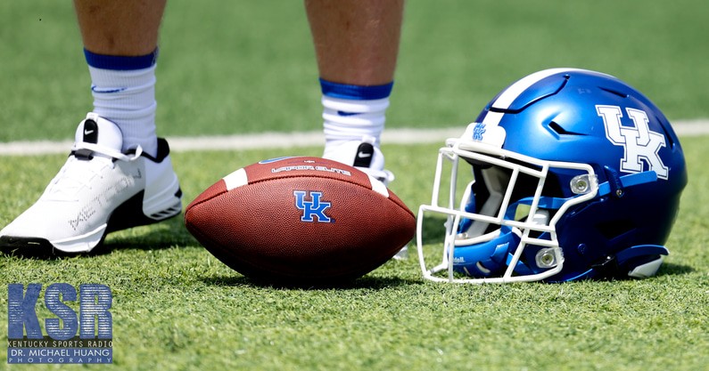 Kentucky Football: Key visitors in attendance for Wildcats' win