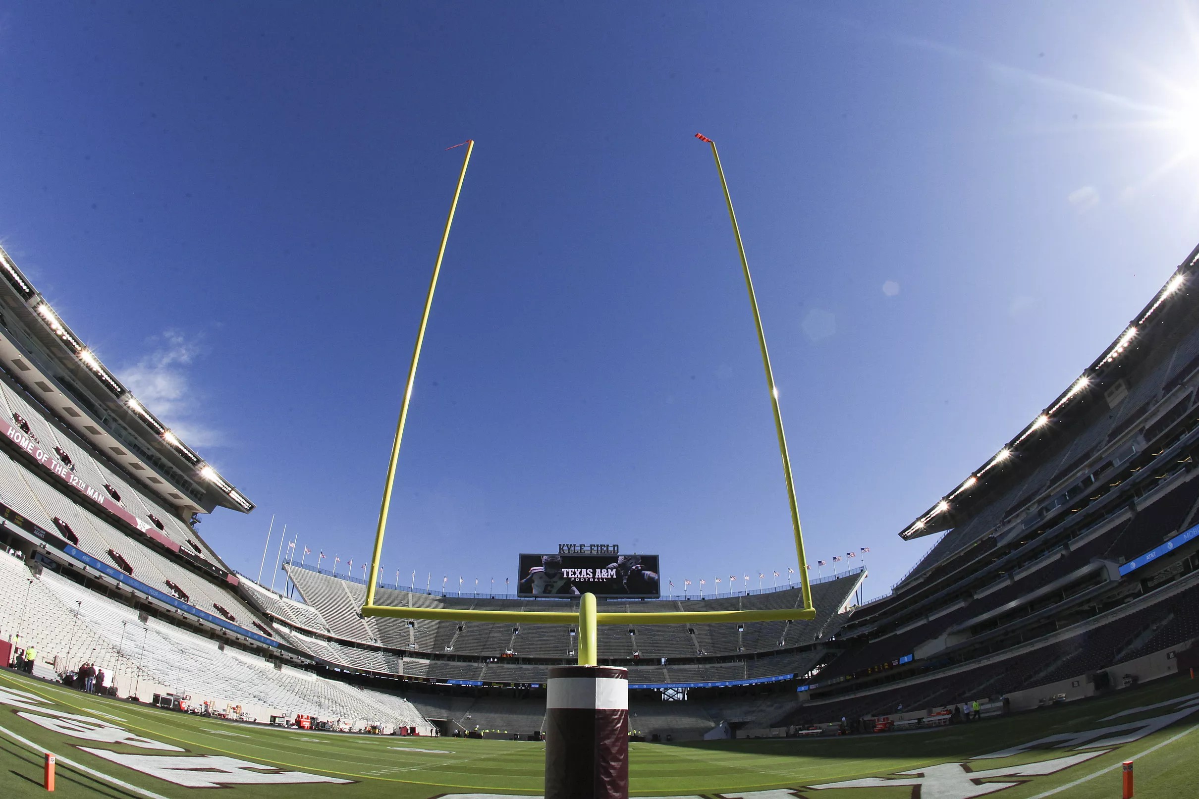 aggie-football-season-opener-moved-to-thursday-night