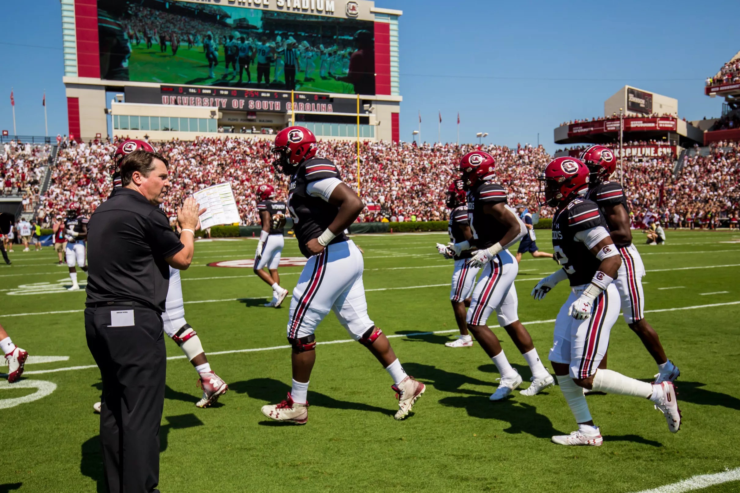 South Carolina vs. Alabama Roundtable Predictions