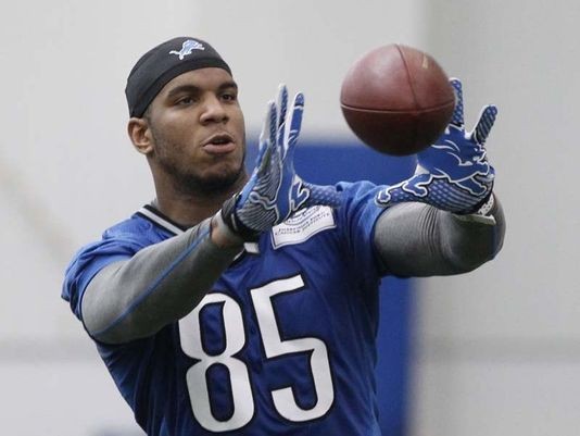 Released by Detroit Lions, Eric Ebron signs with Indianapolis Colts