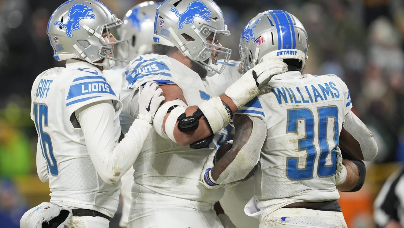 Detroit Lions DL John Cominsky 'pumped' after getting new 2-year deal