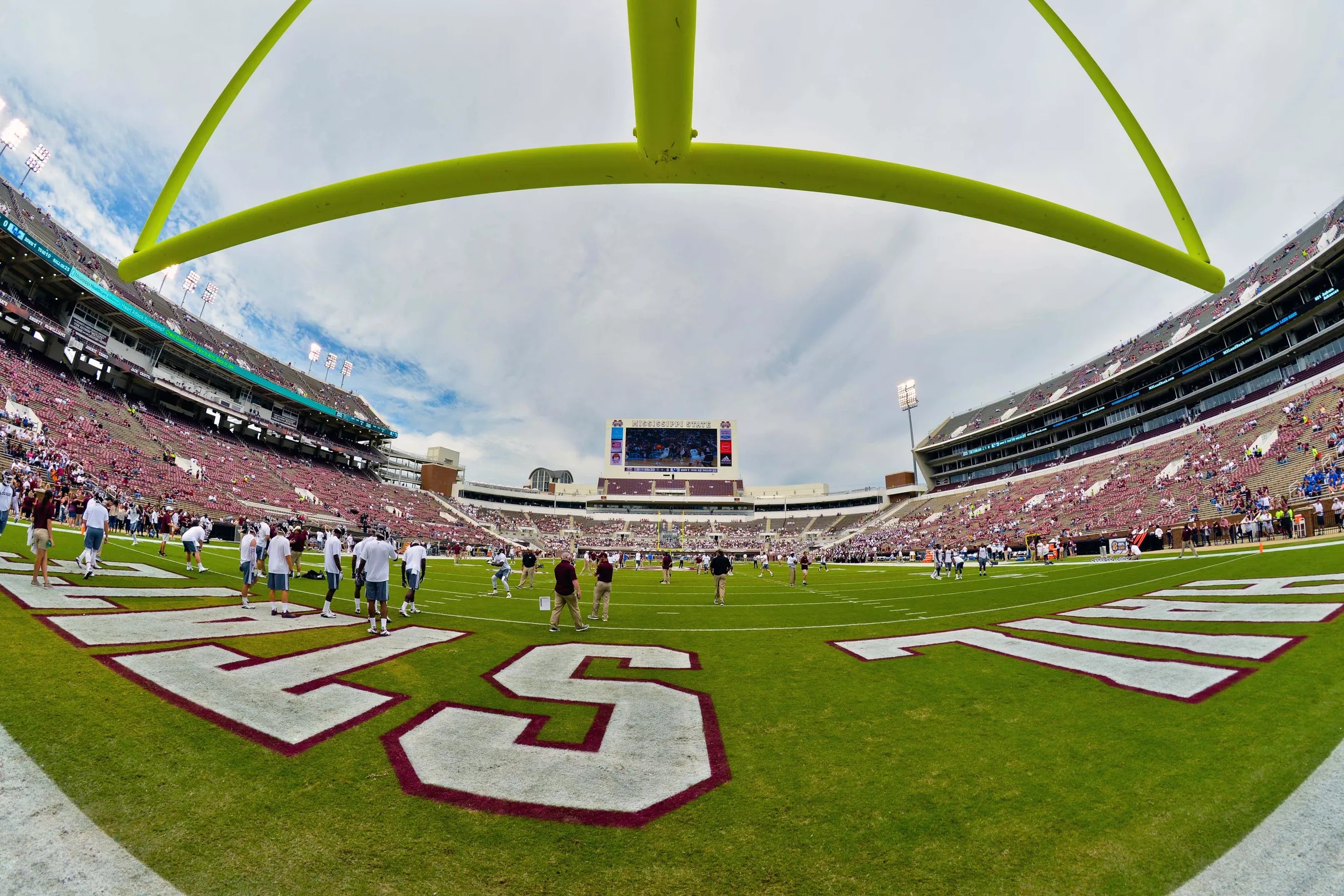 Mississippi State versus Ole Miss Egg Bowl Open Thread