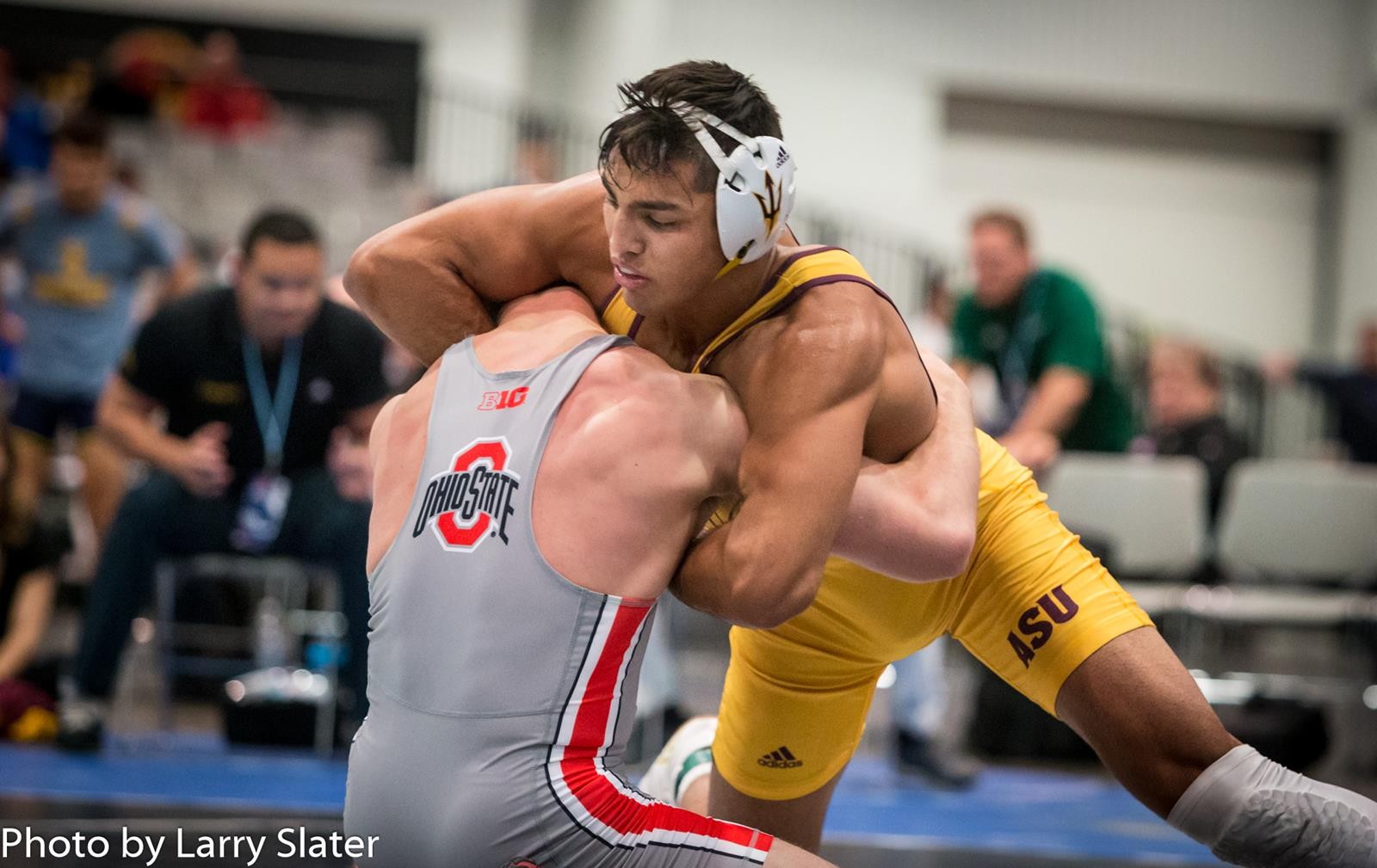 Zahid Valencia Wins Second Straight Midlands Title For @ASUWrestling