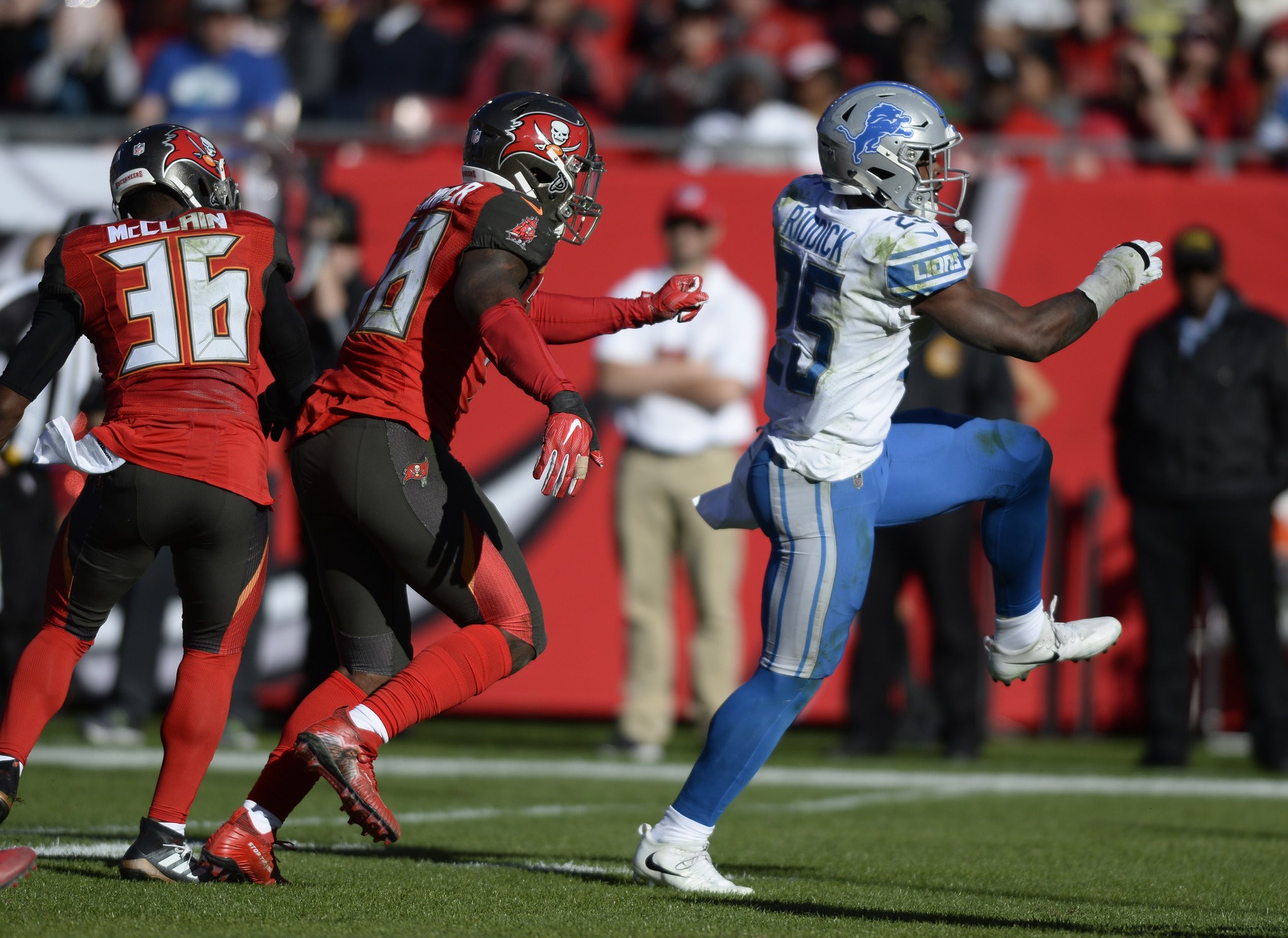 What is the future of Ameer Abdullah?