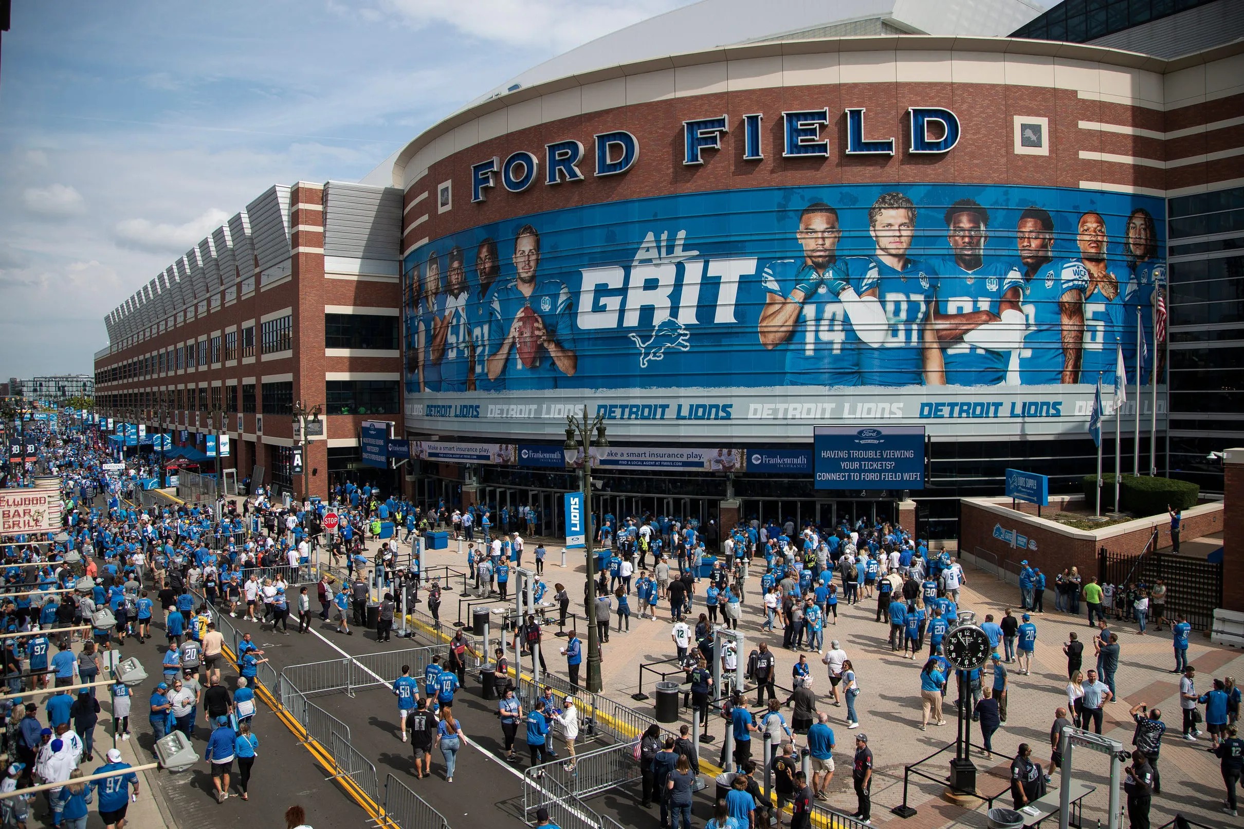 Packers vs. Lions: Kickoff time, TV coverage, radio, live stream - Pride Of  Detroit