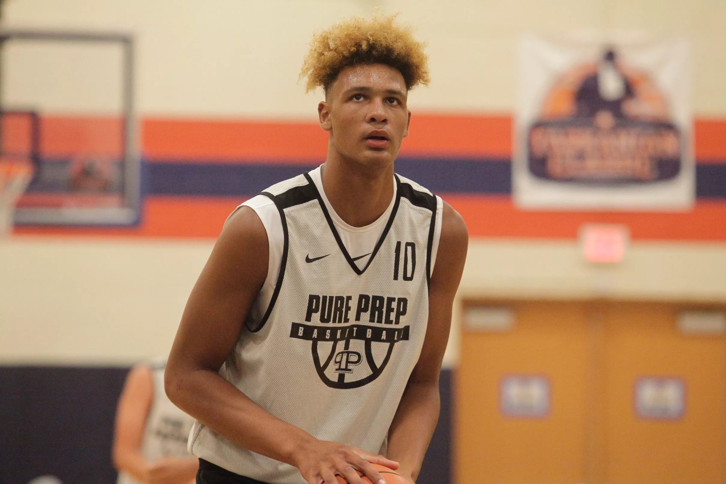 4Star C Xavier Foster Commits to Iowa State