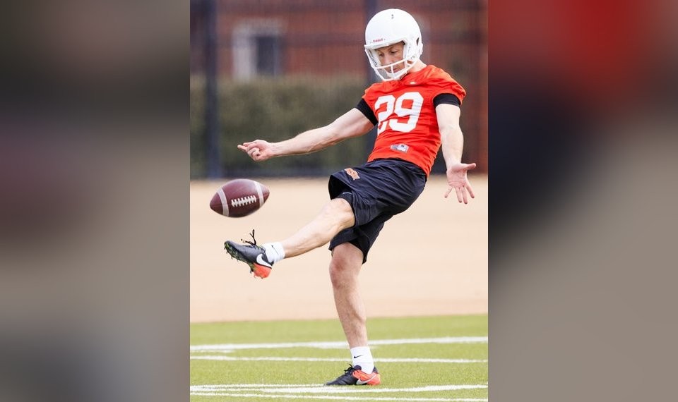 Osu Football Punter Tom Hutton Shows Off His Passing Accuracy