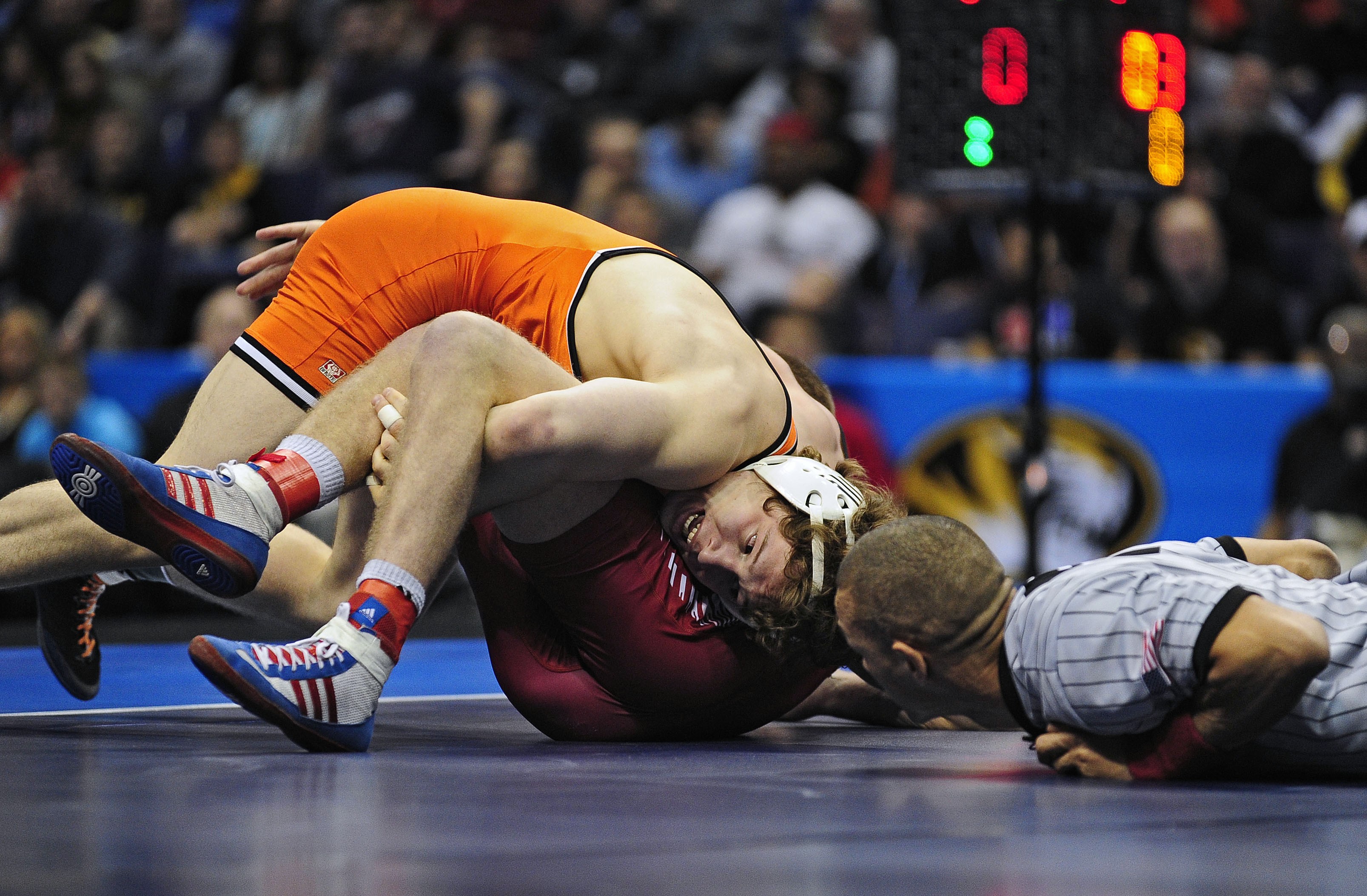 Oklahoma State Wrestling Cowboys wrap up weekend with a sweep