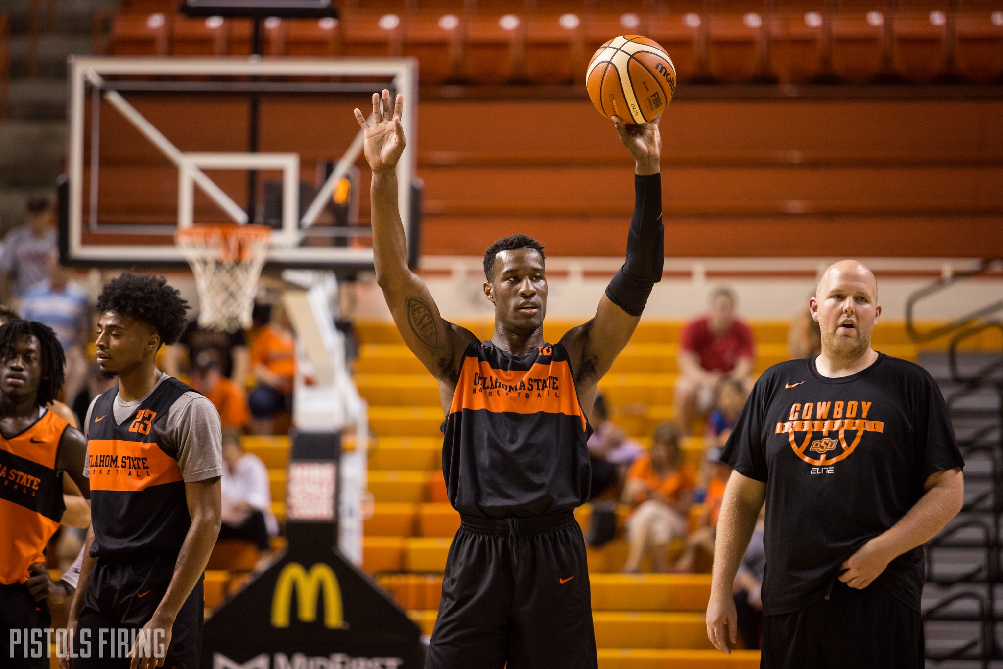 Thurman Thomas Predicts Oklahoma State Finishes 111 in 2018 Season