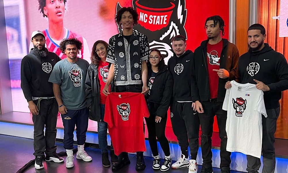 4-Star SF Jahki Howard Takes an Unofficial Visit to NC State