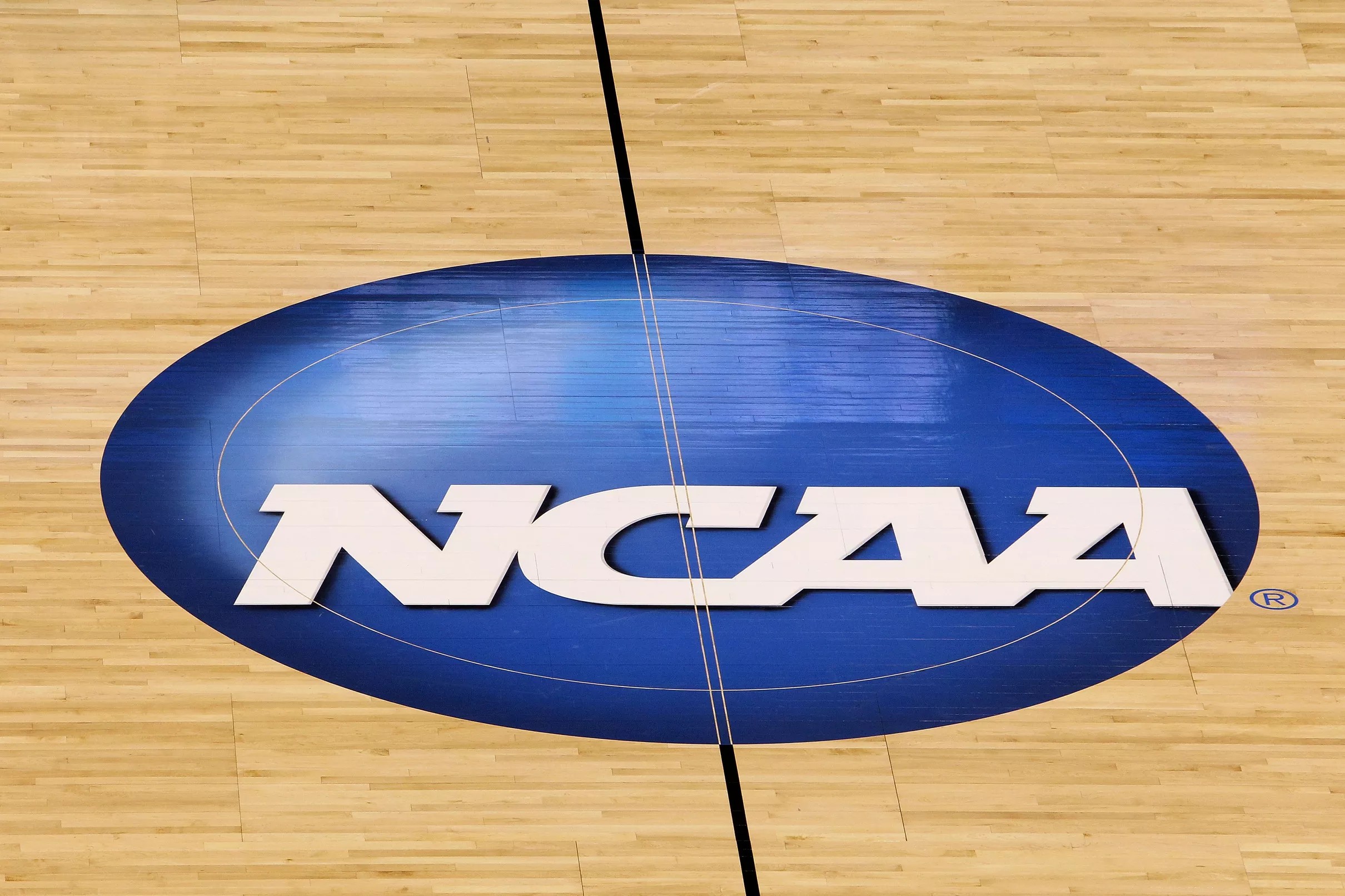 NCAA set to notify 6 college basketball programs of Level I violations