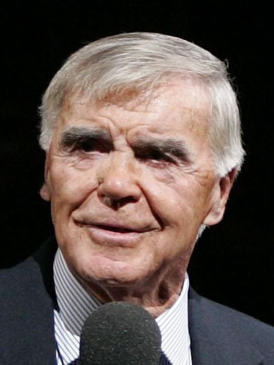 Former Pistons GM McCloskey dies at 91