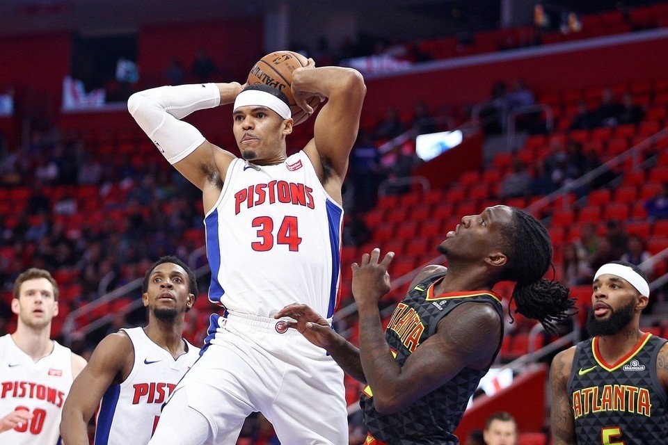 Detroit Pistons vs. Atlanta Hawks live chat