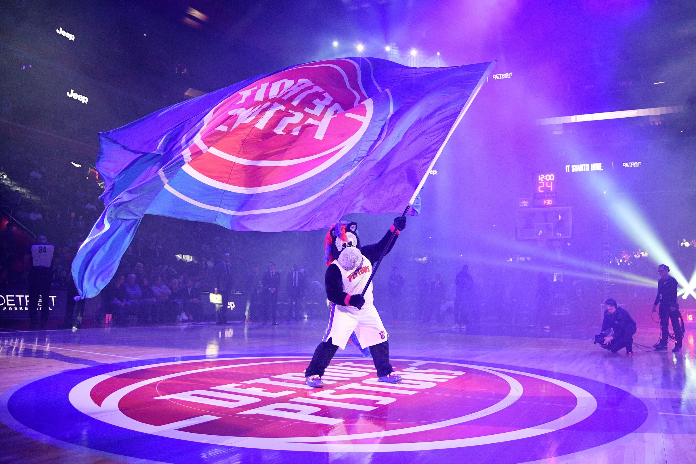 Detroit Pistons release preseason schedule