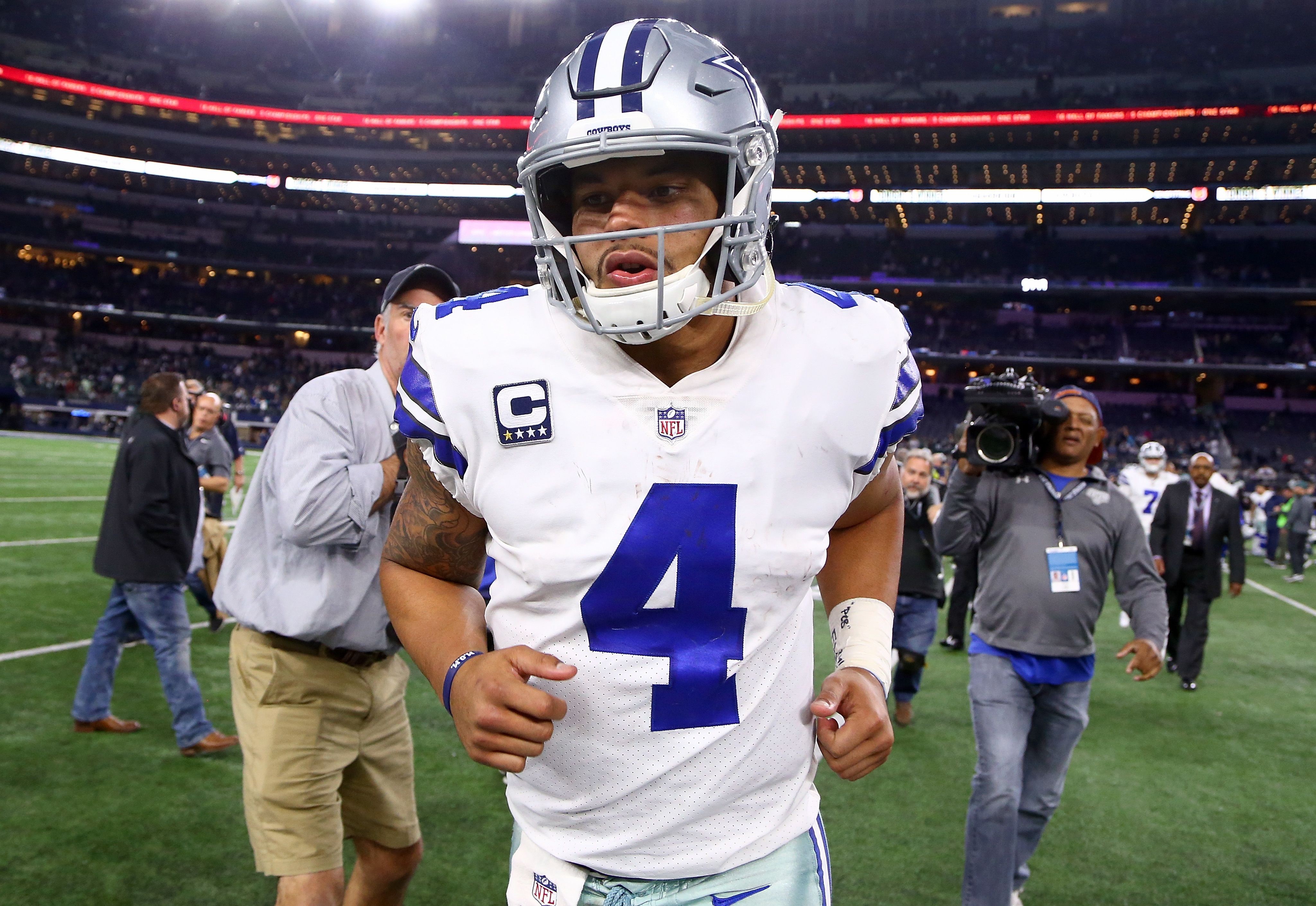 Dak Prescott Is Still The Dallas Cowboys Best Shot In 2018