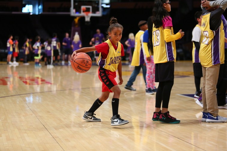 lakers kit junior