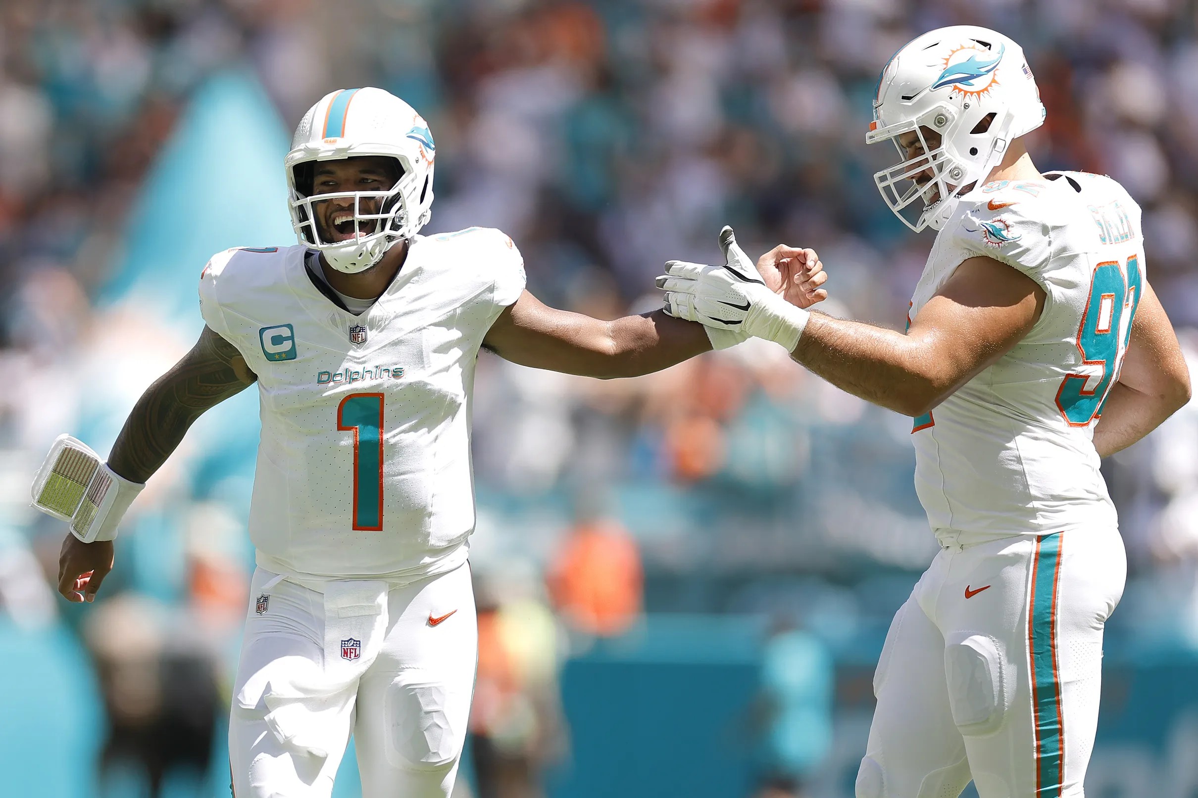 The Good, Bad & Ugly from the Miami Dolphins' Week Five Defeat Against the Tampa  Bay Buccaneers - The Phinsider