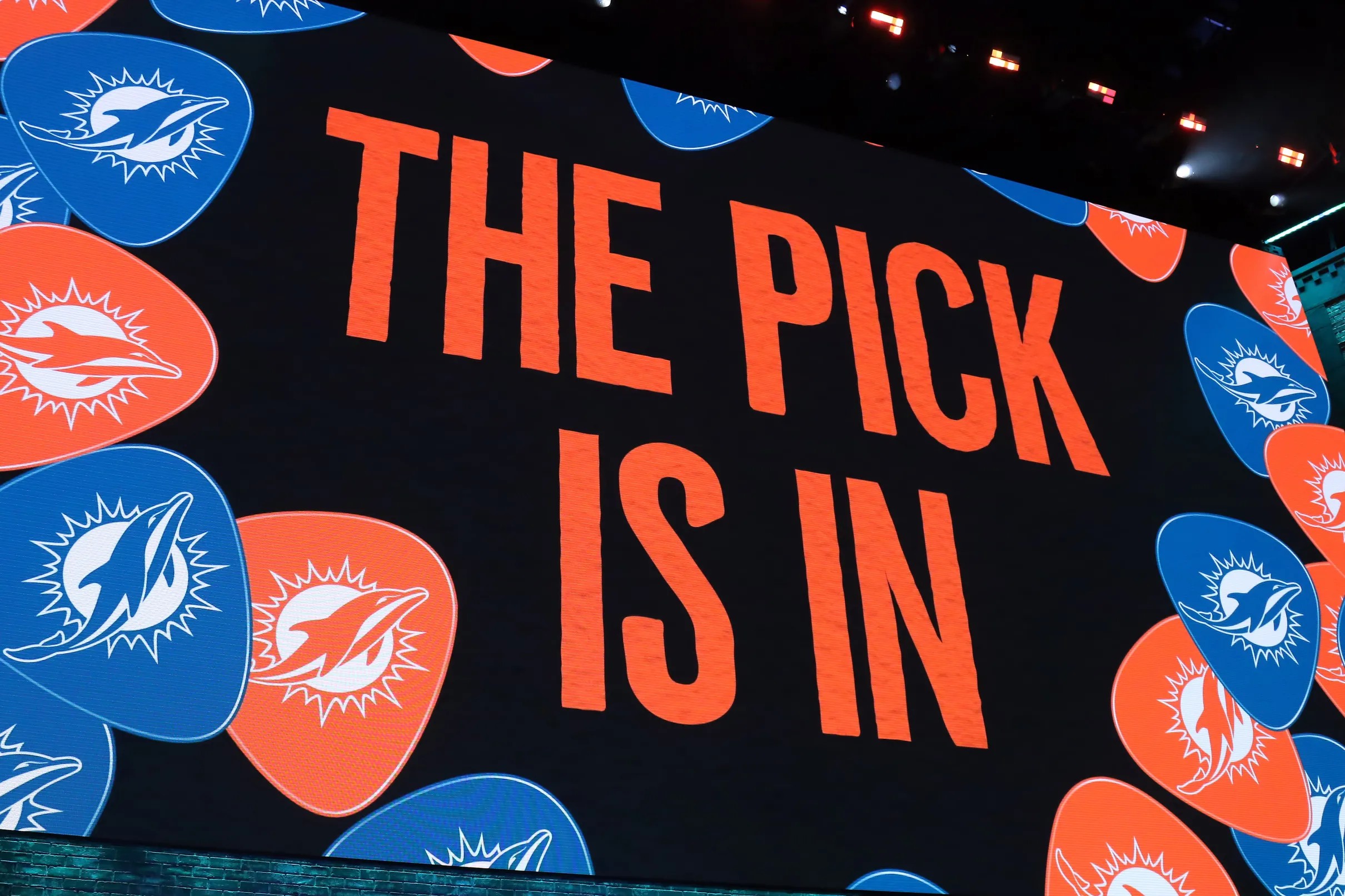 Dolphins draft picks in 2023, 2024, and 2025 following Chubb, Wilson trades