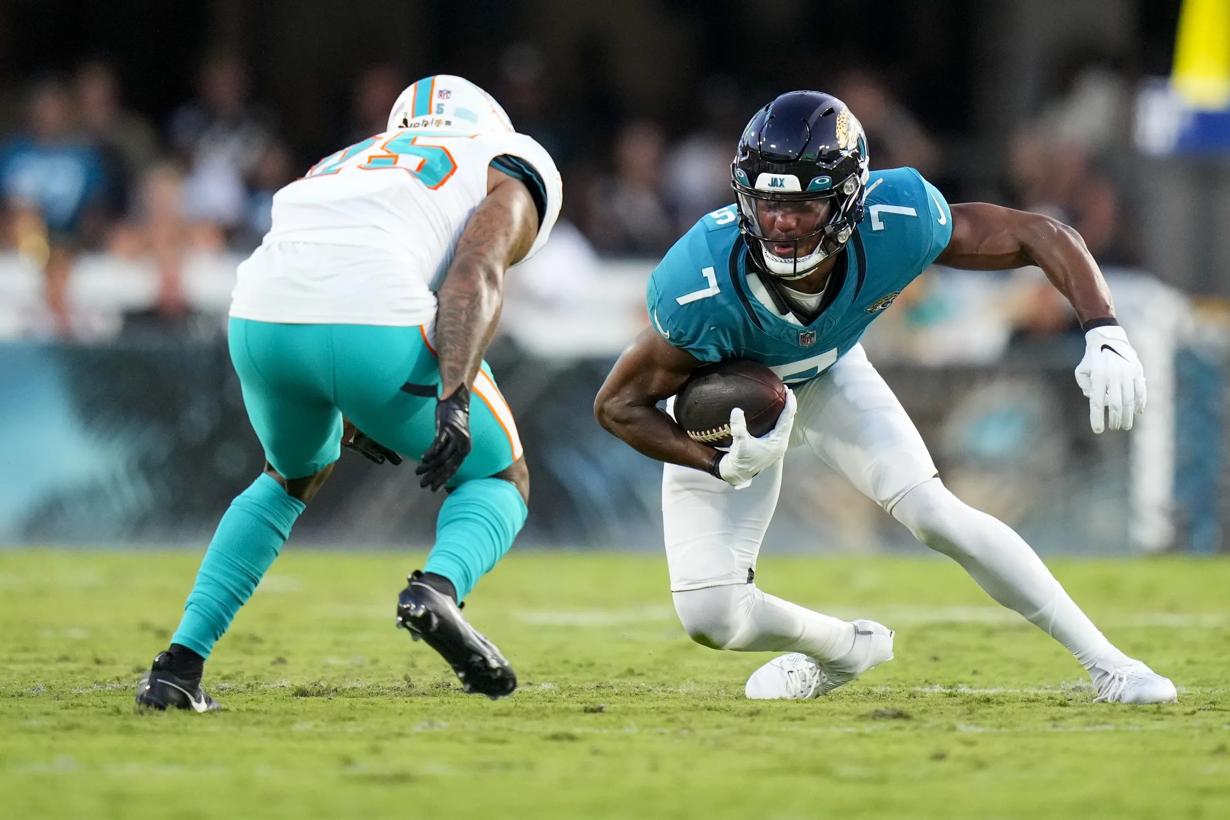 What time is the Jacksonville Jaguars vs. Miami Dolphins game