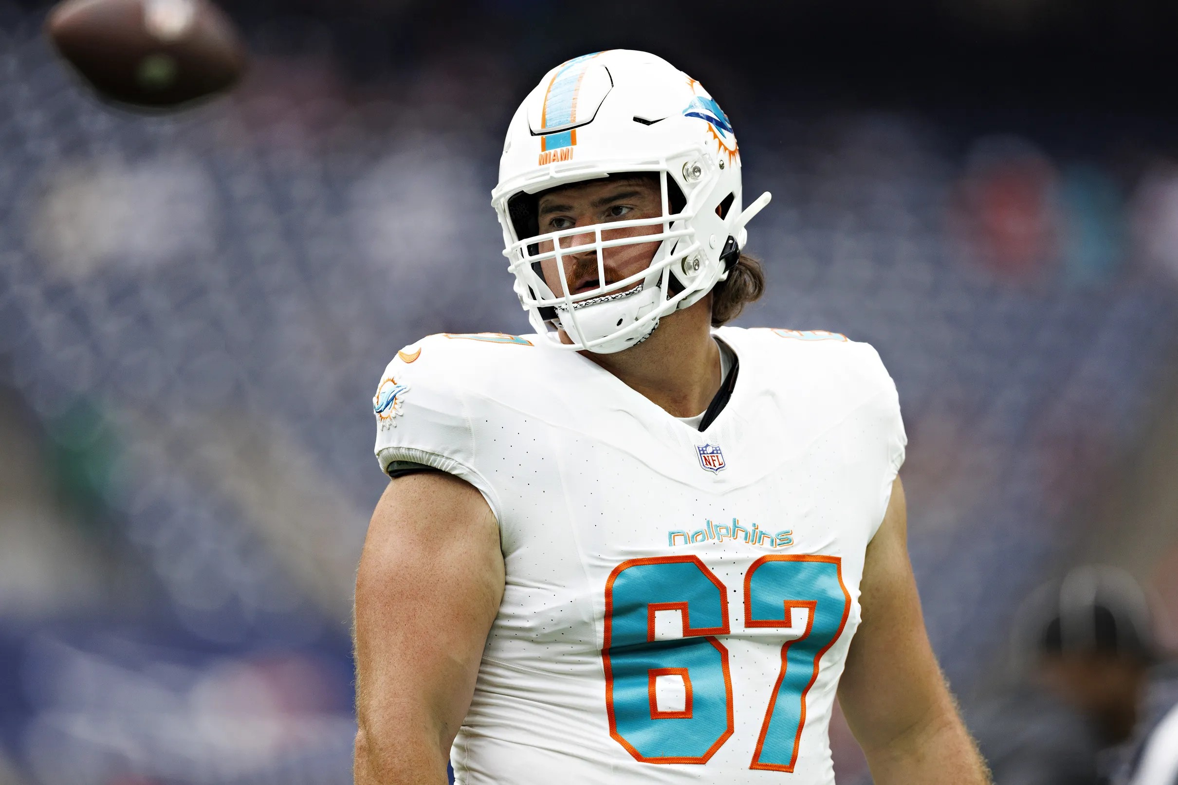 TRADE: Miami Dolphins sending OL Dan Feeney to Chicago Bears for 6th round  pick