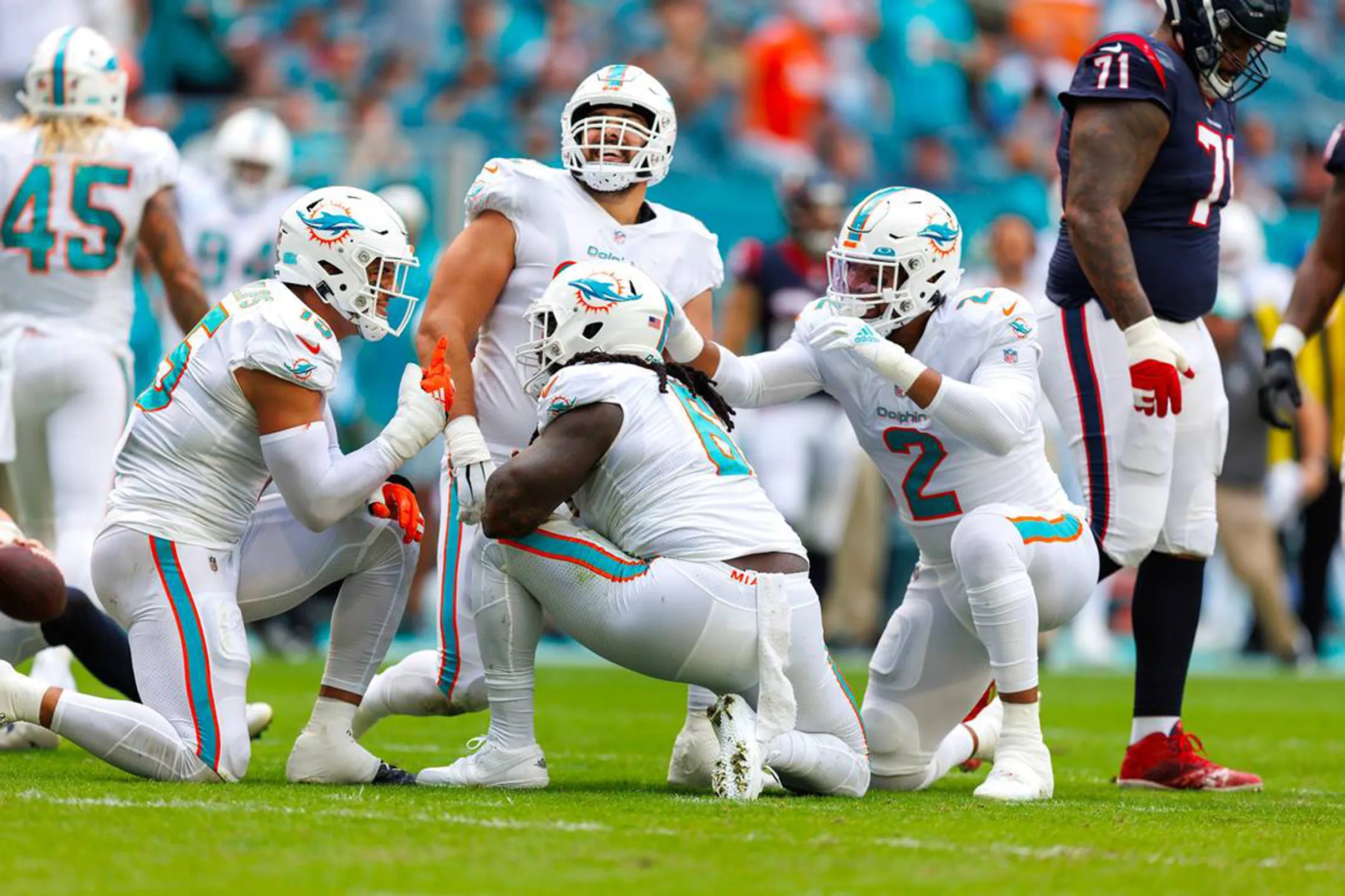 Miami Dolphins' roster ranks #3 in ESPN's initial 2023 NFL Unit Grades