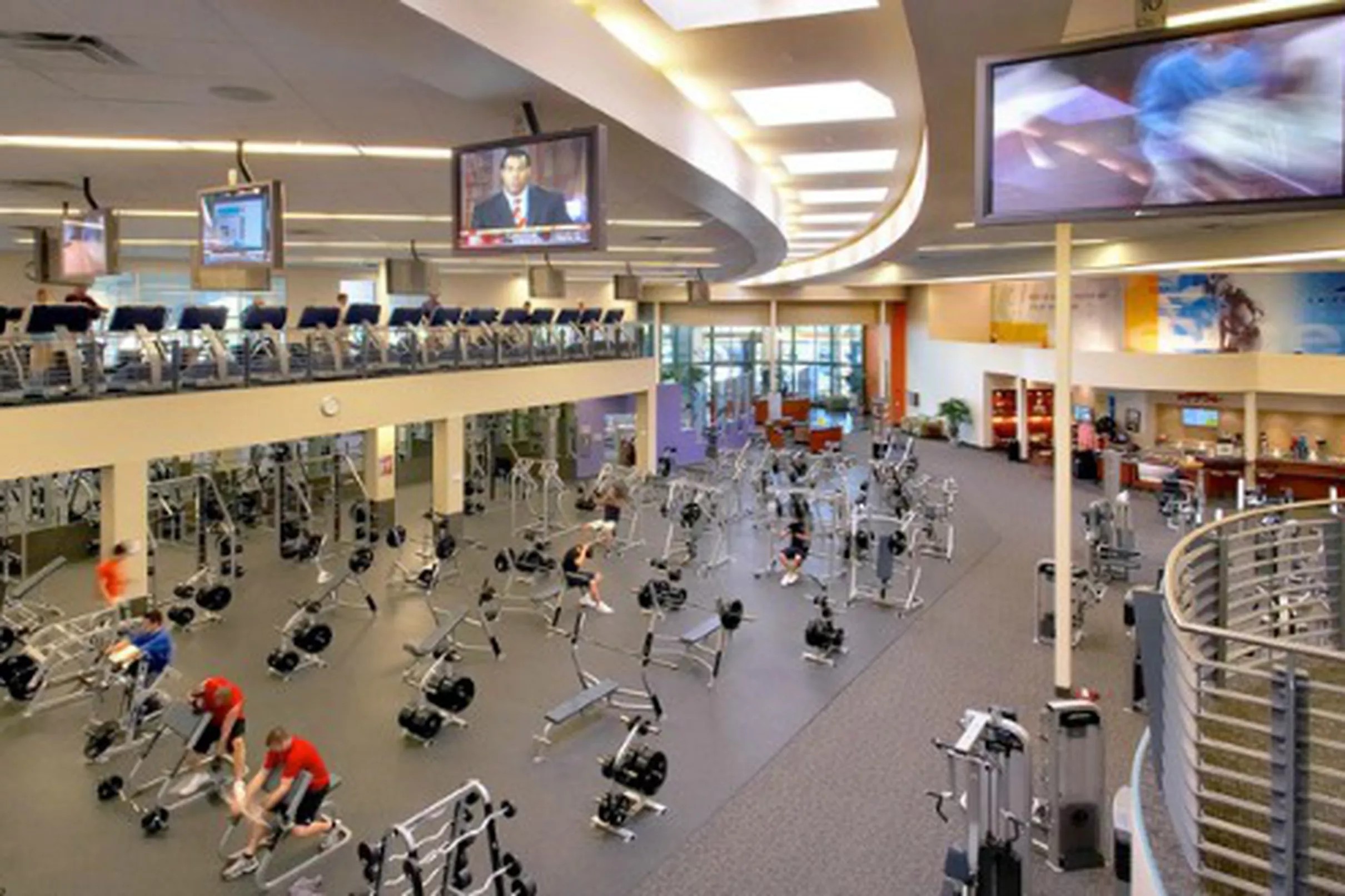 THE BIG TEN’S GYM IS CROWDED TODAY