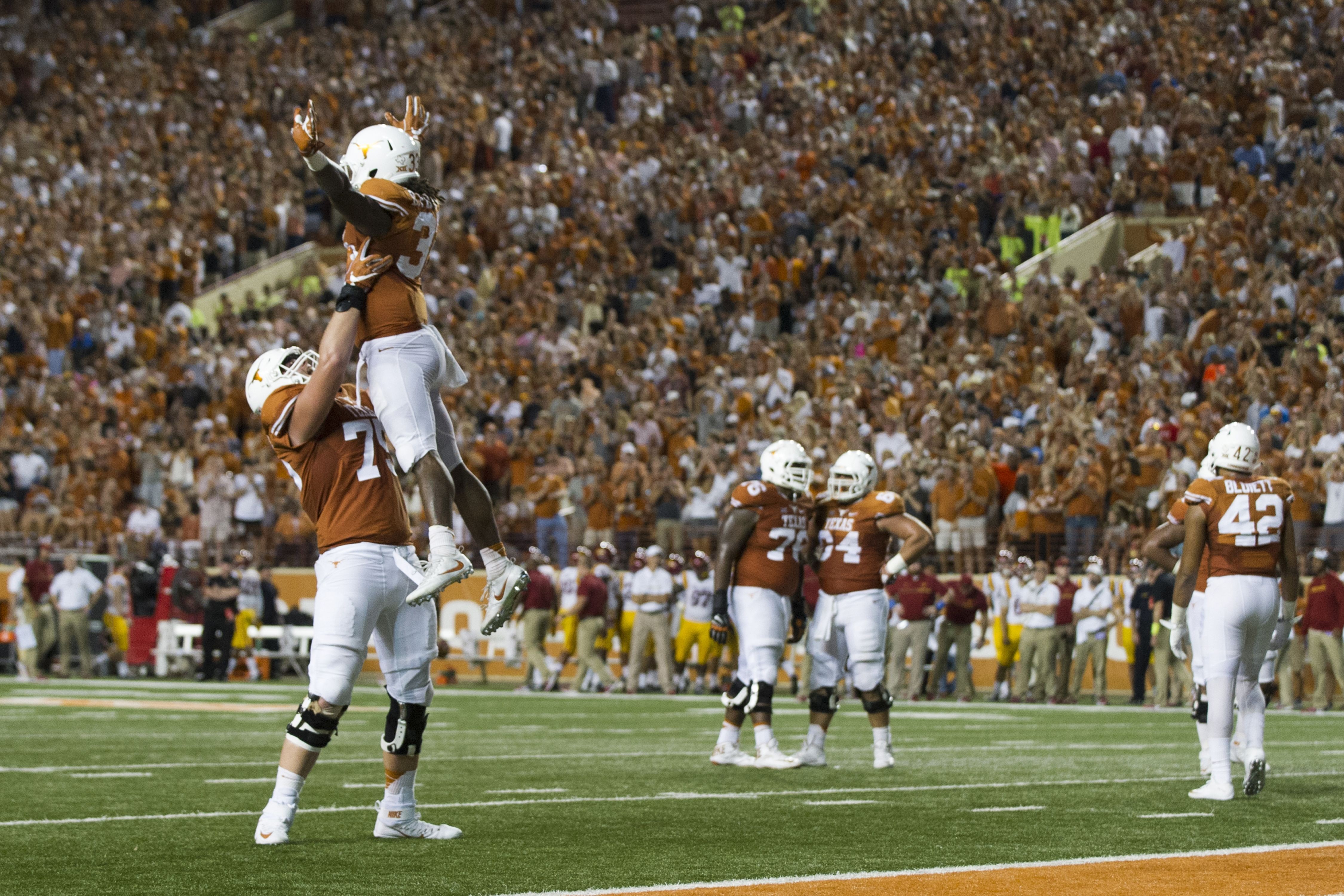 Texas Football: Kickoff Time Vs. Iowa State Announced