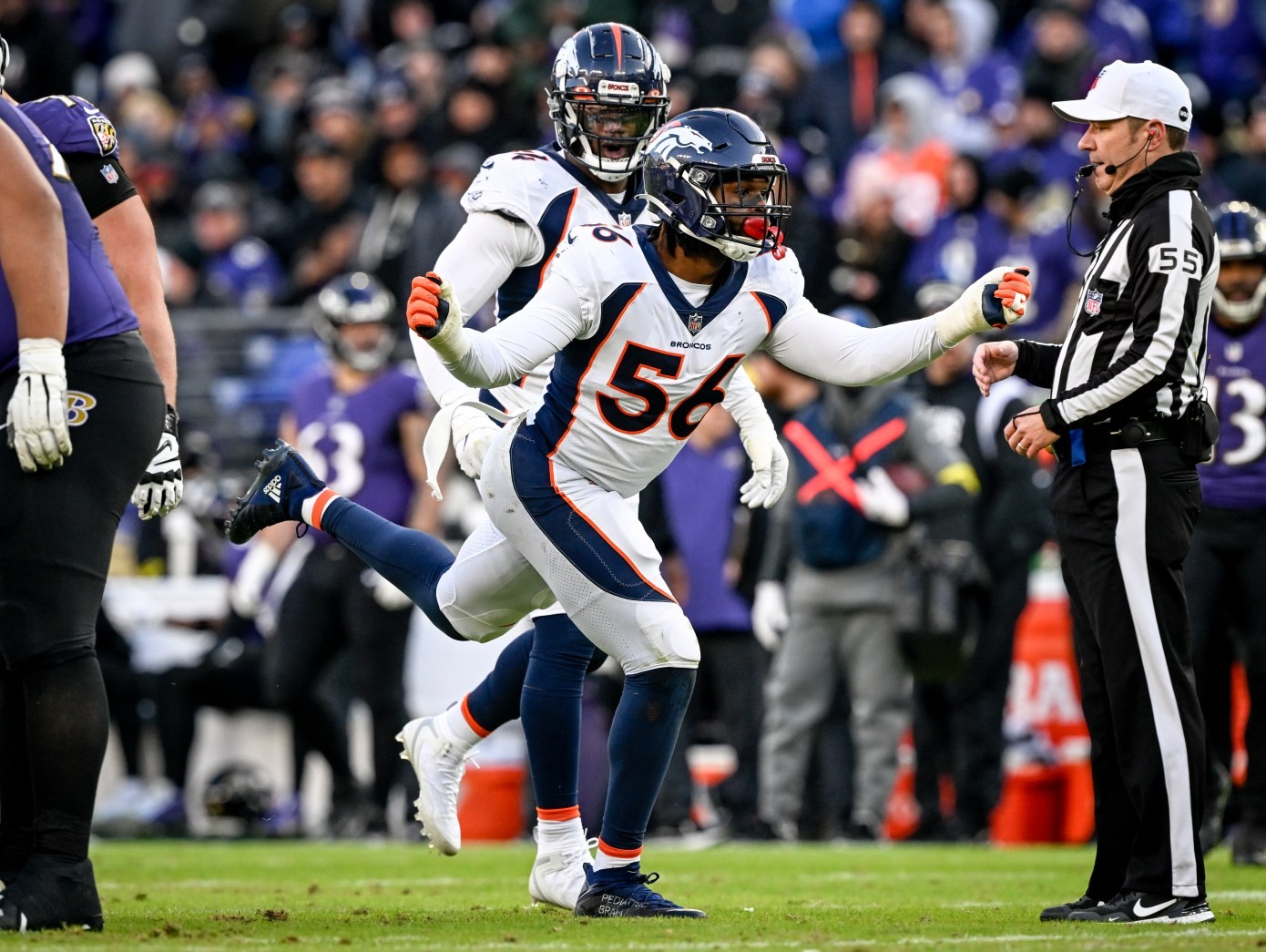 Broncos Olb Baron Brownings Sack Celebrations Reflect Energy He Brings