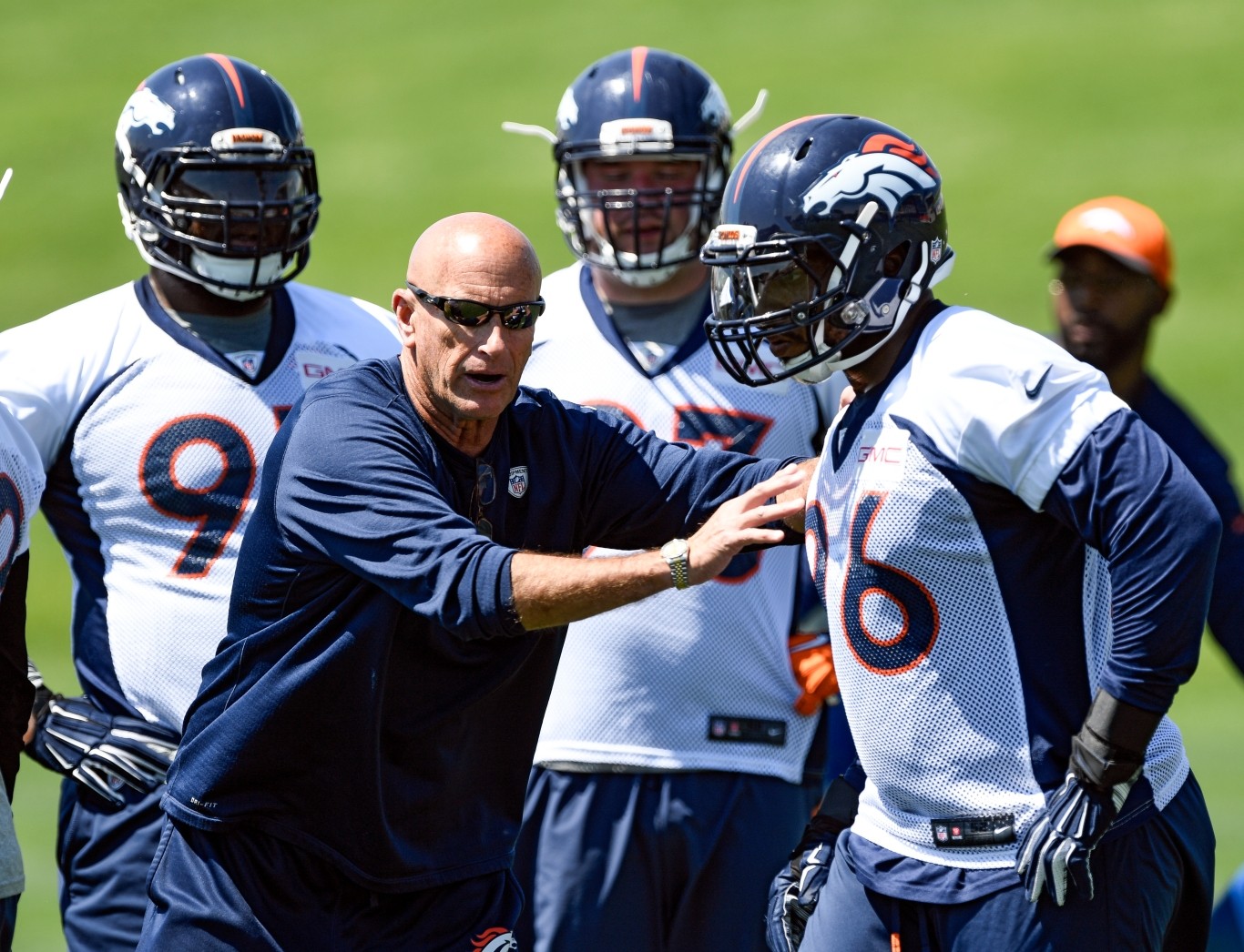 Khalil Mack beats out Von Miller for Defensive Player of the Year by