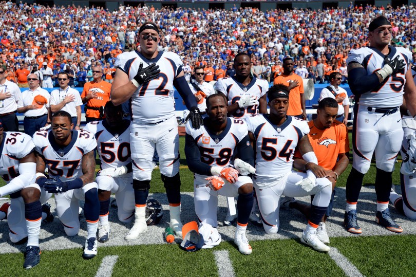 PHOTOS NFL players kneel in protest during the national anthem