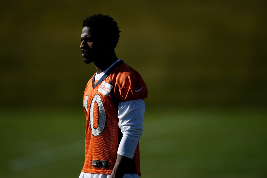 Denver Broncos wide receiver Emmanuel Sanders pays fine in connection
