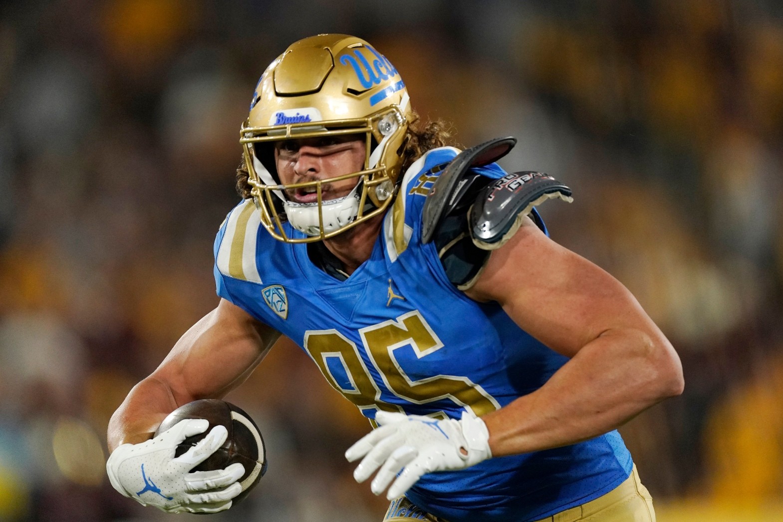 After Trade Down, Broncos Select UCLA Tight End Greg Dulcich With No ...