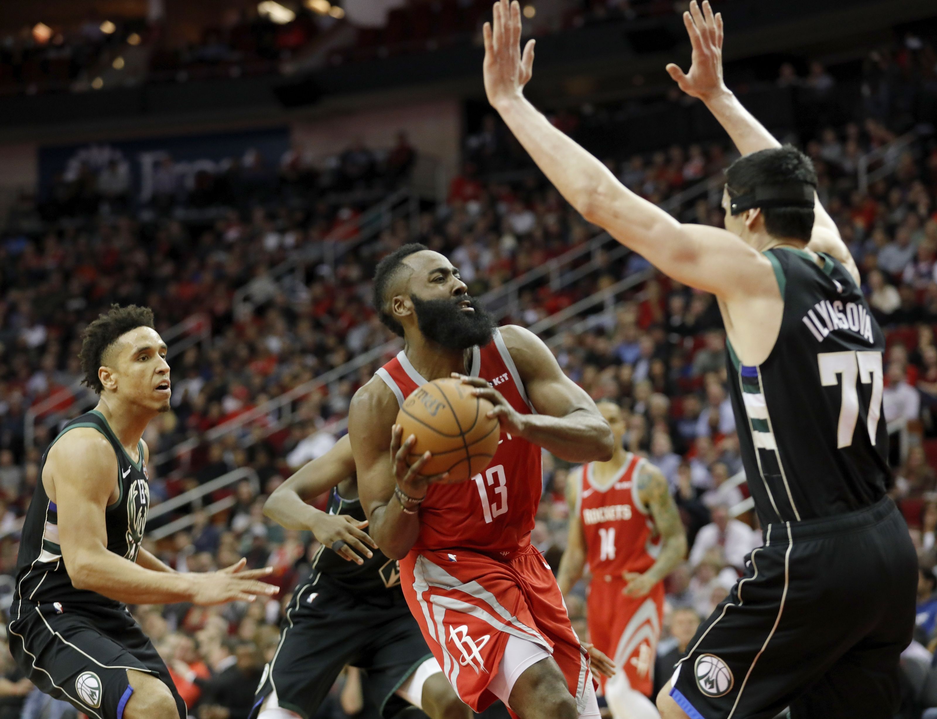 Milwaukee Bucks The formula for defending James Harden