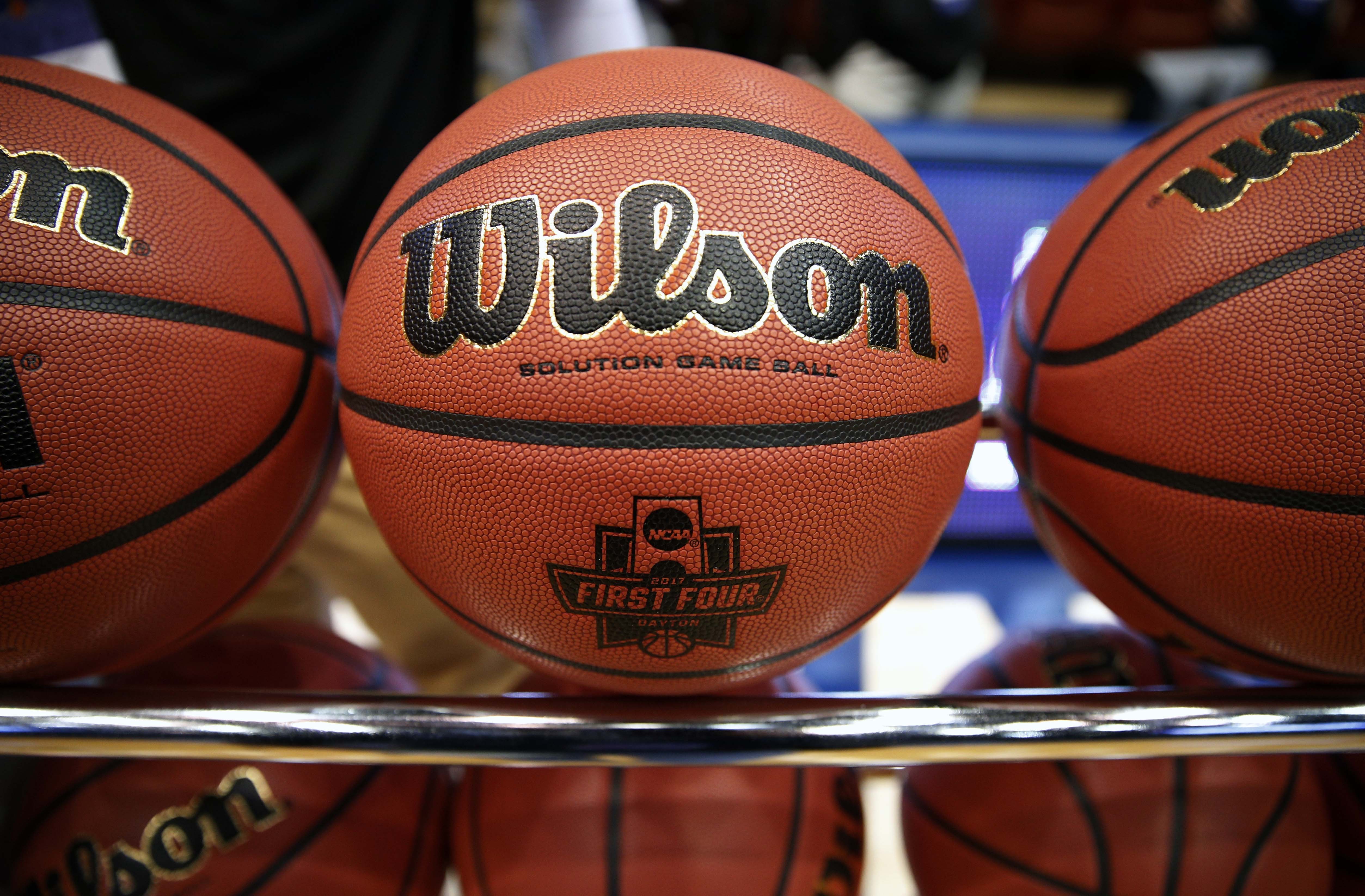 Alabama Basketball Collin Sexton Is One JammingDunking Future Super Star