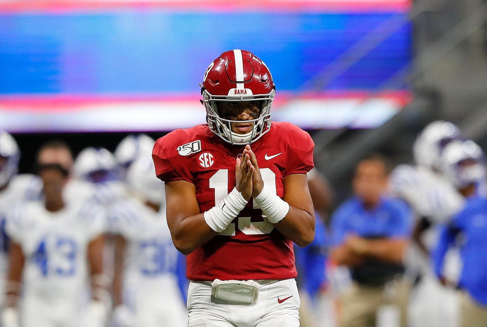 Alabama Football: Who is staying, who is going and who is playing