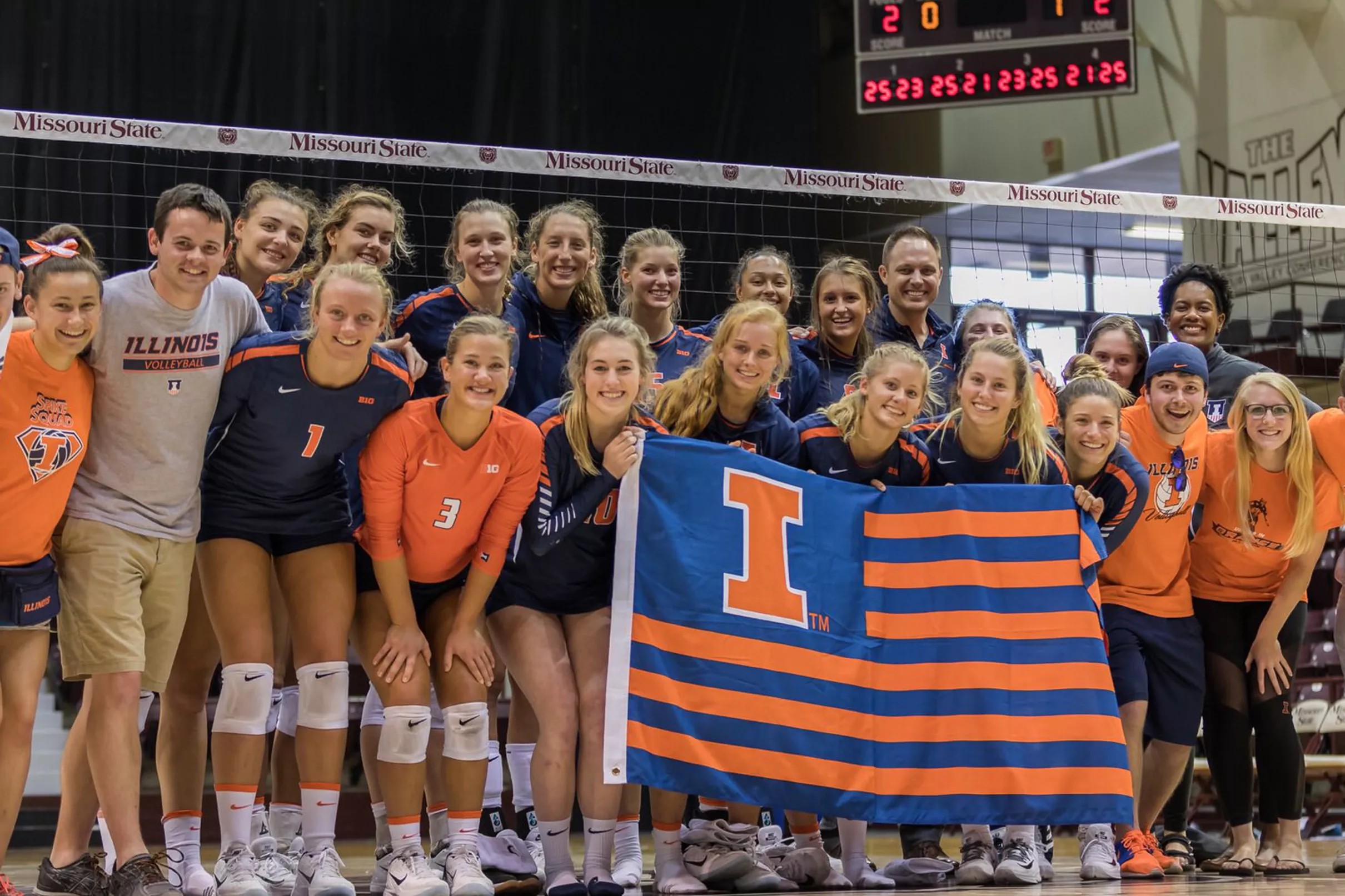Illinois volleyball looks to carry strong start into Big Ten schedule