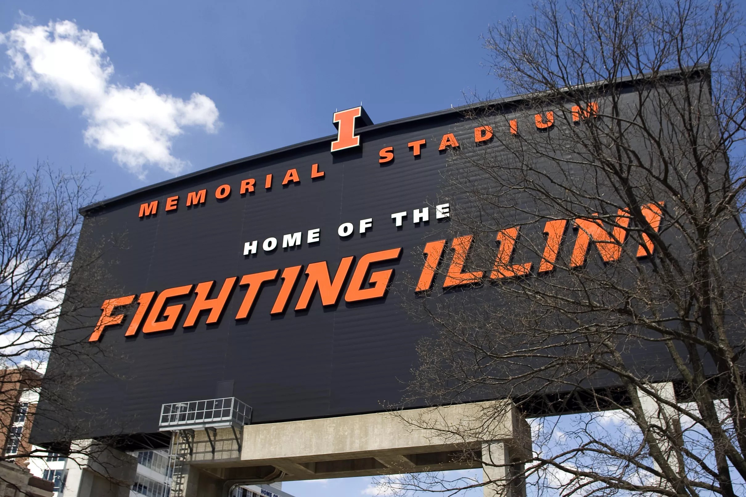Illinois Spring Football Tips to Enjoying the Spring Game
