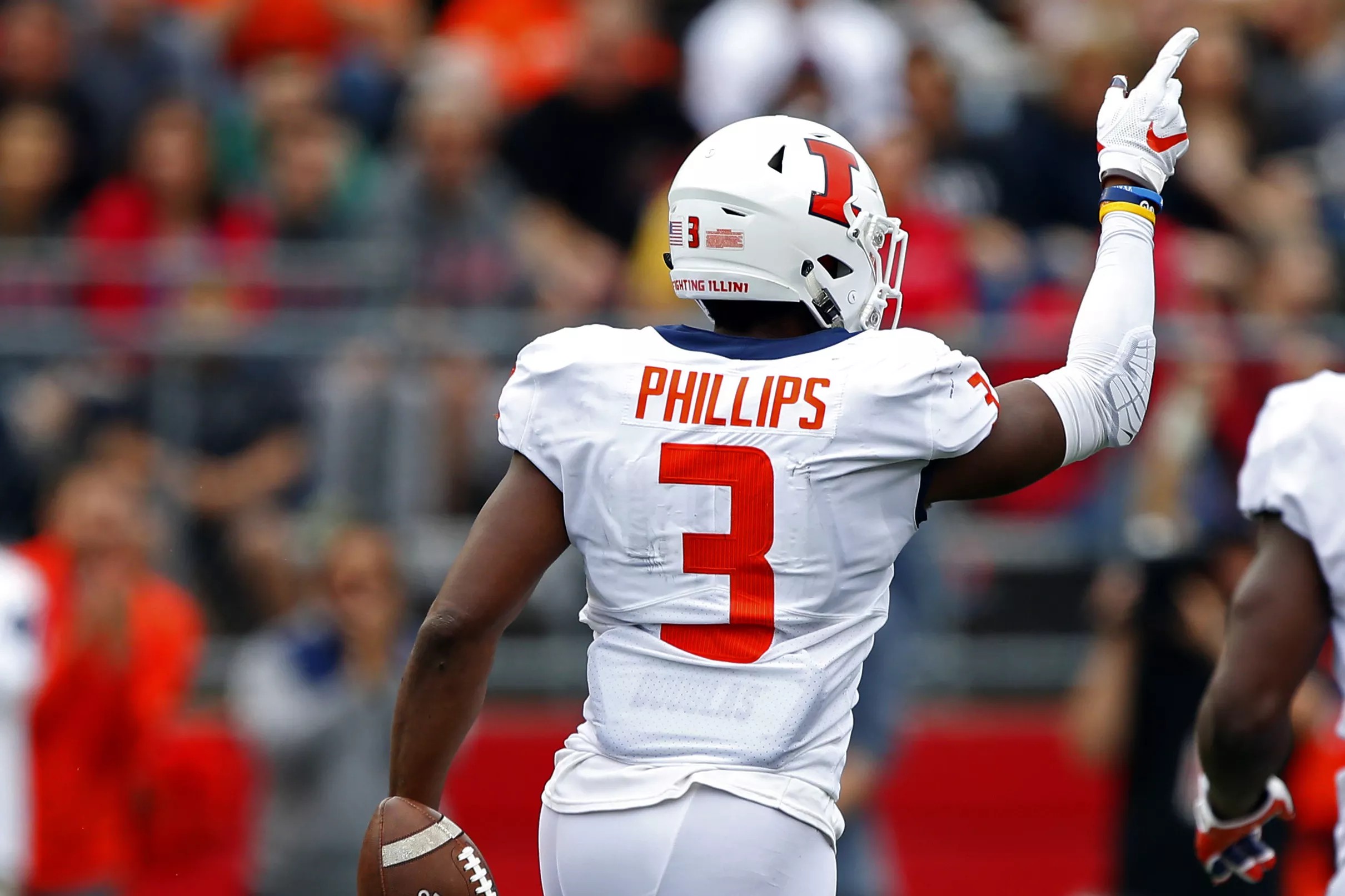 Del’Shawn Phillips signs as undrafted free agent with the Atlanta Falcons