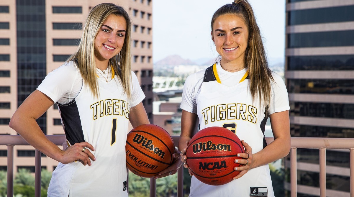 Fresno State’s Haley And Hanna Cavinder Announce They’re Entering ...