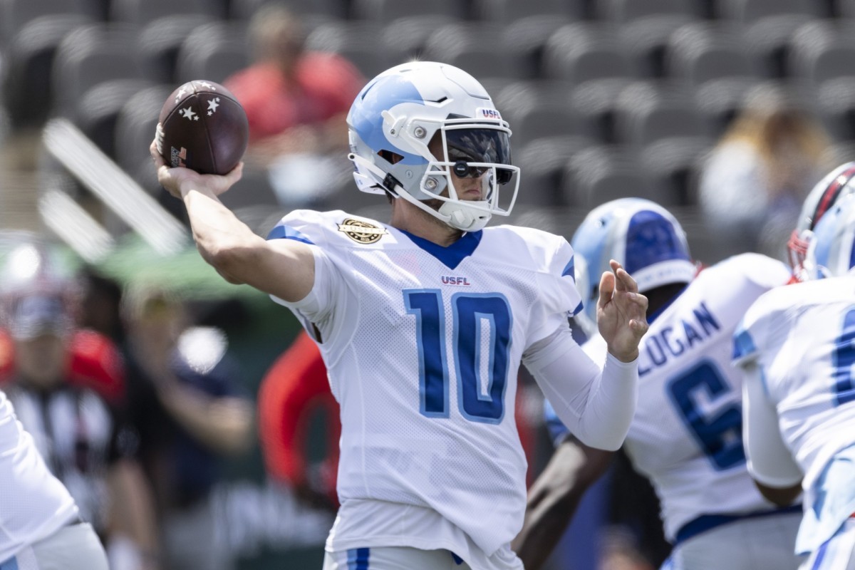 Jaguars Sign USFL Quarterback As Training Camp Opens