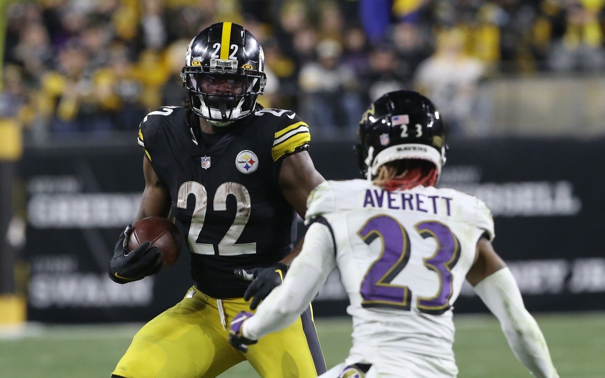 Pittsburgh Steelers 2022 Fantasy Outlook Najee Harris Looks to Build