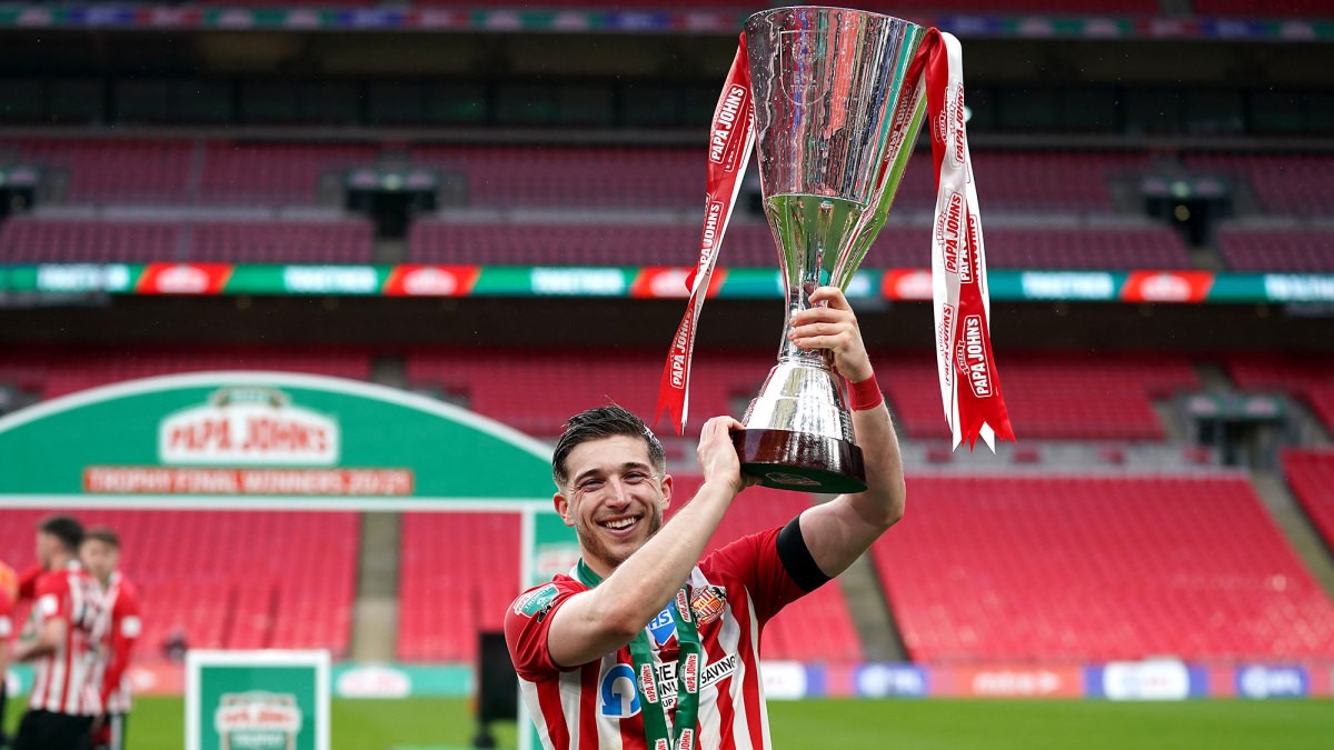 U.S. Forward Lynden Gooch Scores EFL TrophyWinning Goal for Sunderland