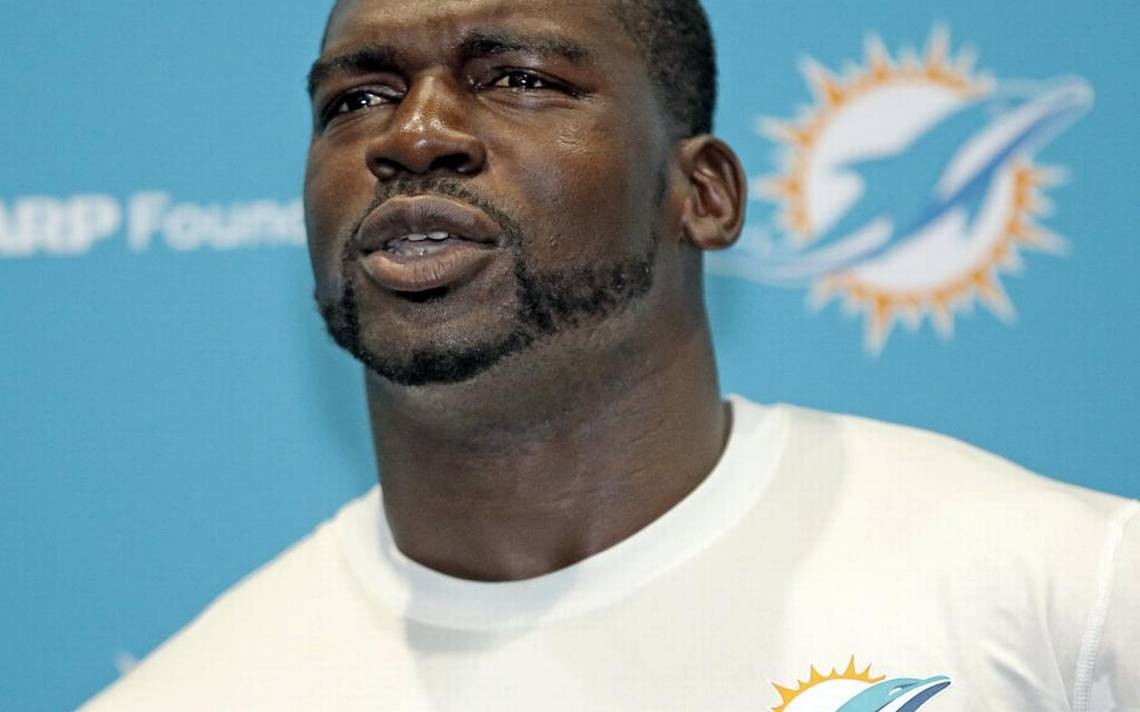 The reasons Lawrence Timmons was reinstated by the Miami Dolphins
