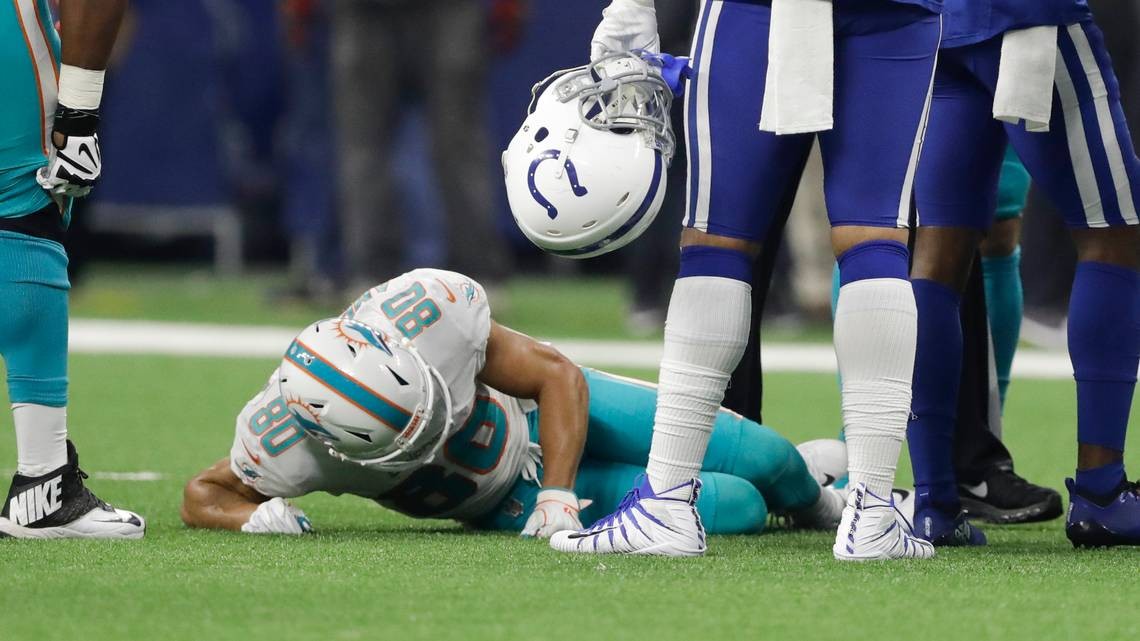 These two Miami Dolphins starters are now in doubt to play because of