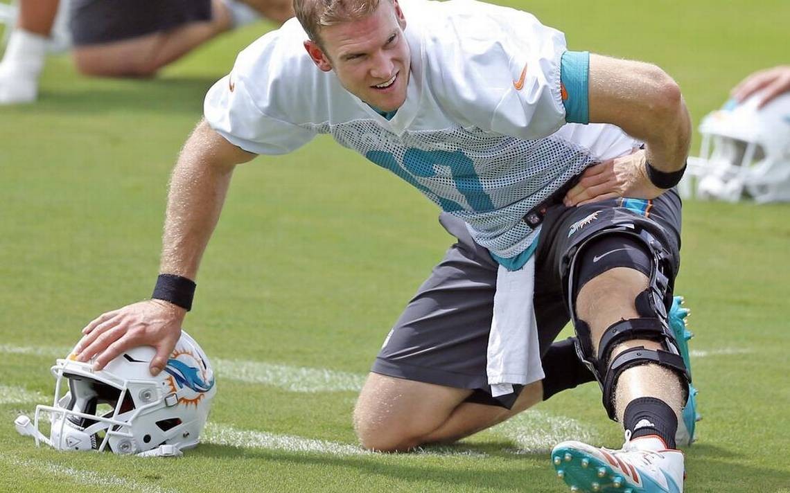 Miami Dolphins 2017 injuries will bleed into ‘18 decisionmaking