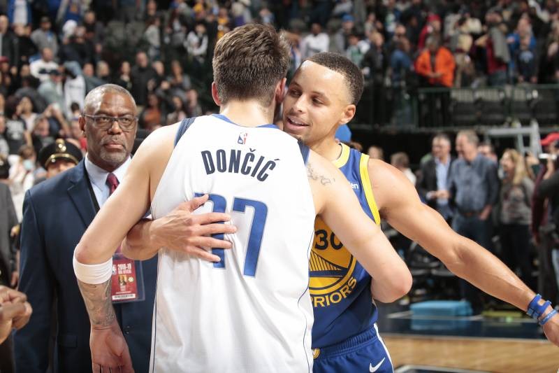 Stephen Curry Calls Luka Doncic Unbelievable More Warriors Praise Mavs Rookie